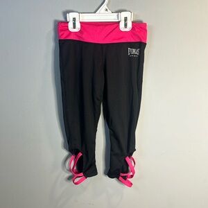 Activewear Capri- leg details- pink and black